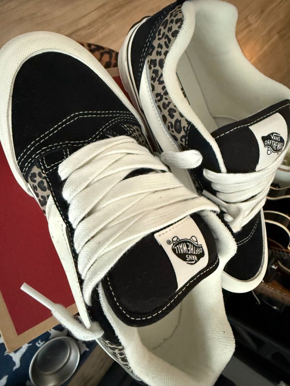 VANS Knu Skool Womens Shoes 8.5 NWOT Leopard - Picture 4 of 4